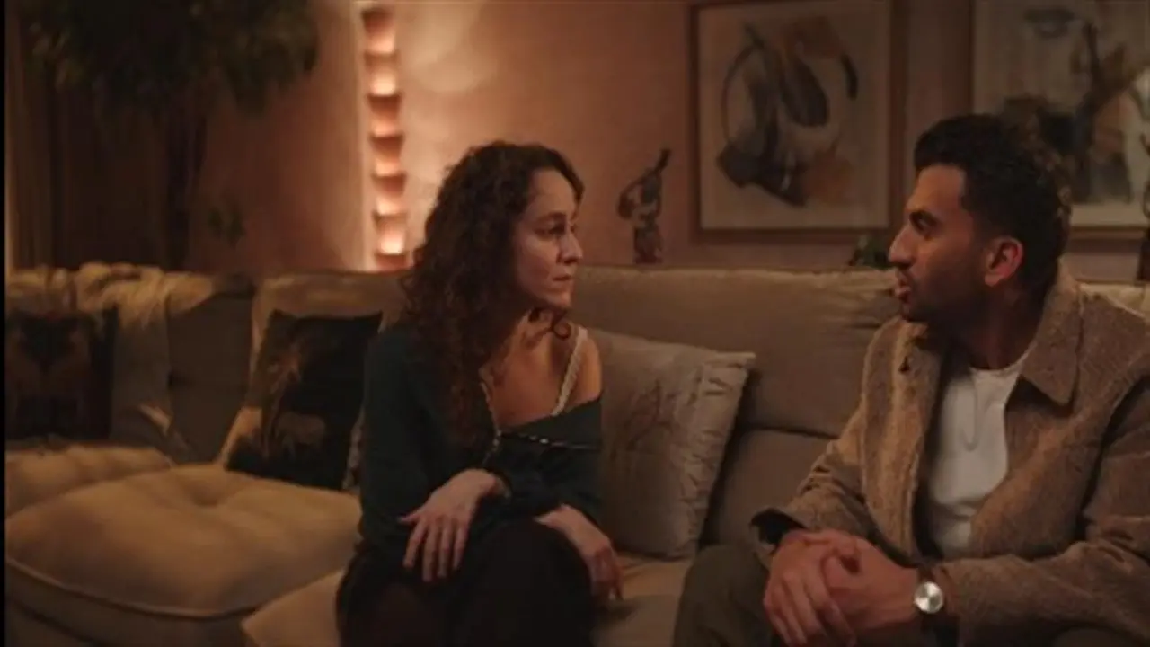 مفاجأة غير متوقعة تواجه زين بعد عرض الزواج على سمر بمسلسل كان ياما كان الحلقة 8